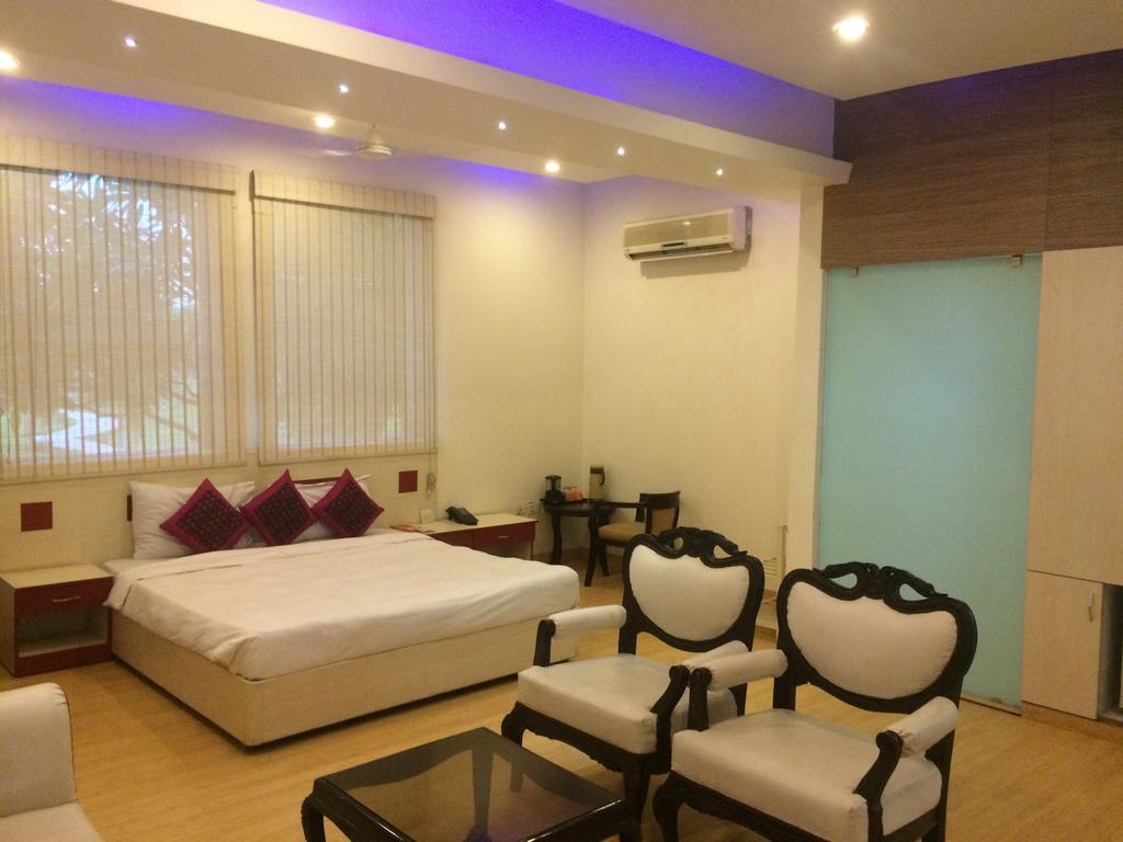 Grand Heritage Resort Greater Noida Exterior photo